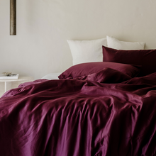 Load image into Gallery viewer, Plum Quilt Cover
