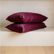 Load image into Gallery viewer, Plum Pillow Cases